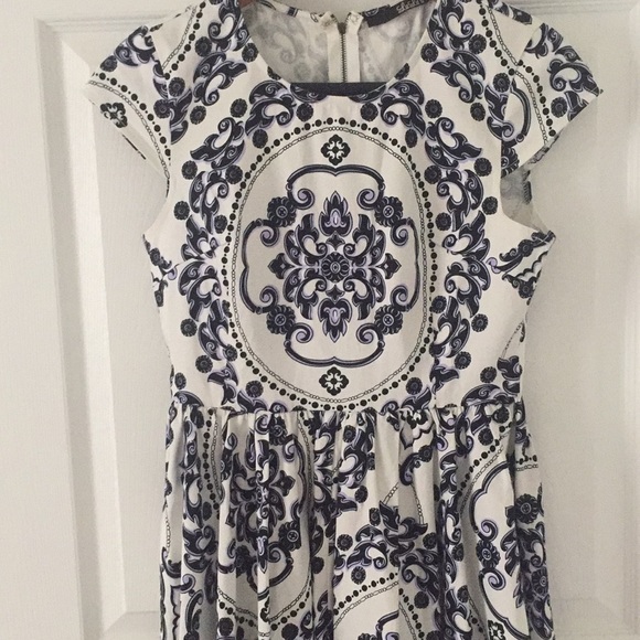 Lulus Dresses & Skirts - Lulu’s Dress